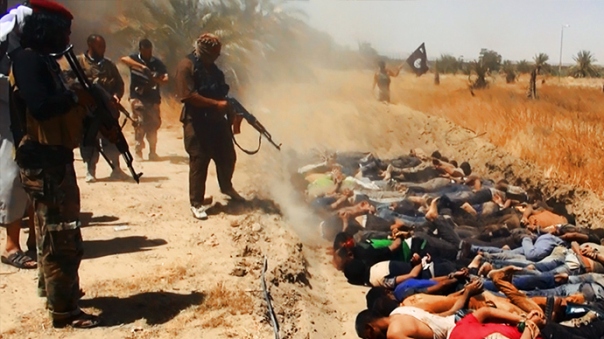 גלים של אימה: אנשי דאע"ש טובחים בשבויים